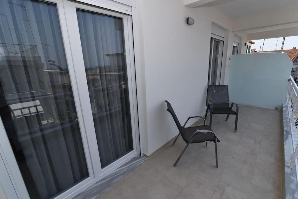 Sea View Luxury Apartment In Nea Kallikratia. Nea Kallikrateia المظهر الخارجي الصورة