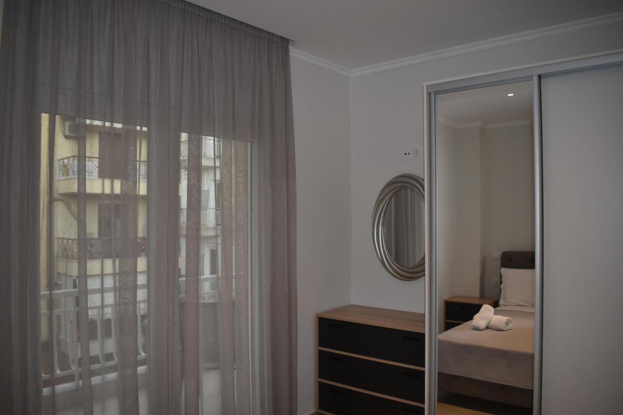 Sea View Luxury Apartment In Nea Kallikratia. Nea Kallikrateia المظهر الخارجي الصورة
