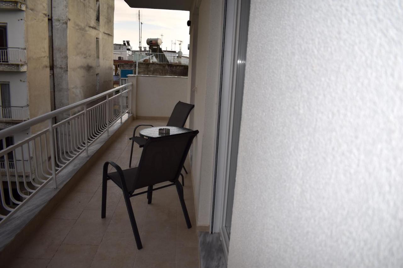 Sea View Luxury Apartment In Nea Kallikratia. Nea Kallikrateia المظهر الخارجي الصورة