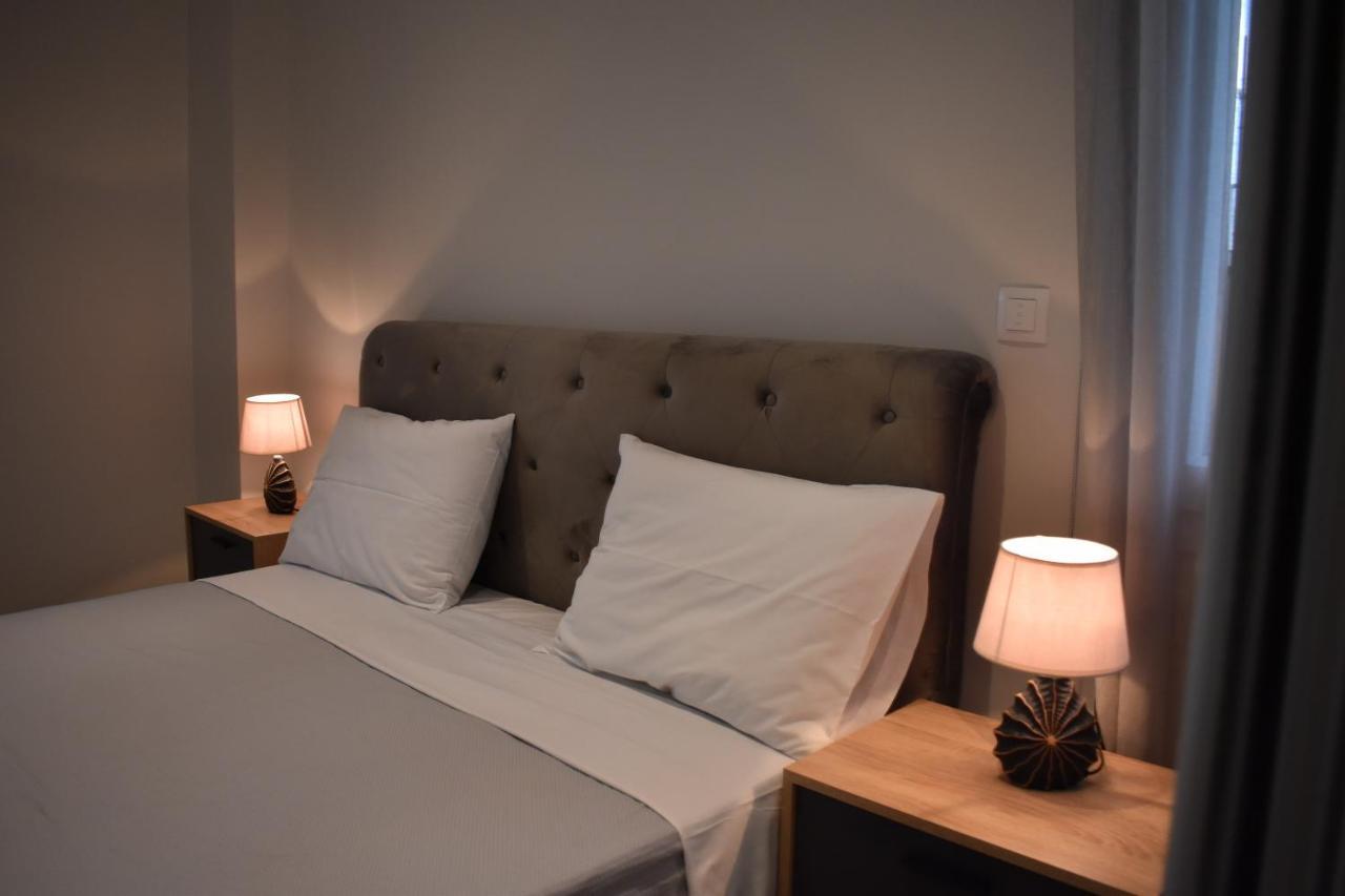 Sea View Luxury Apartment In Nea Kallikratia. Nea Kallikrateia المظهر الخارجي الصورة