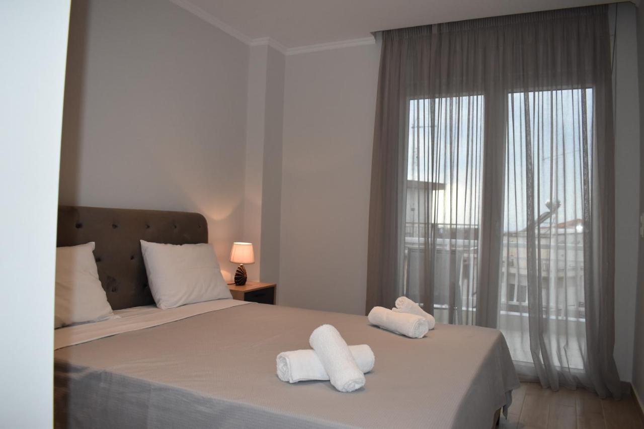 Sea View Luxury Apartment In Nea Kallikratia. Nea Kallikrateia المظهر الخارجي الصورة